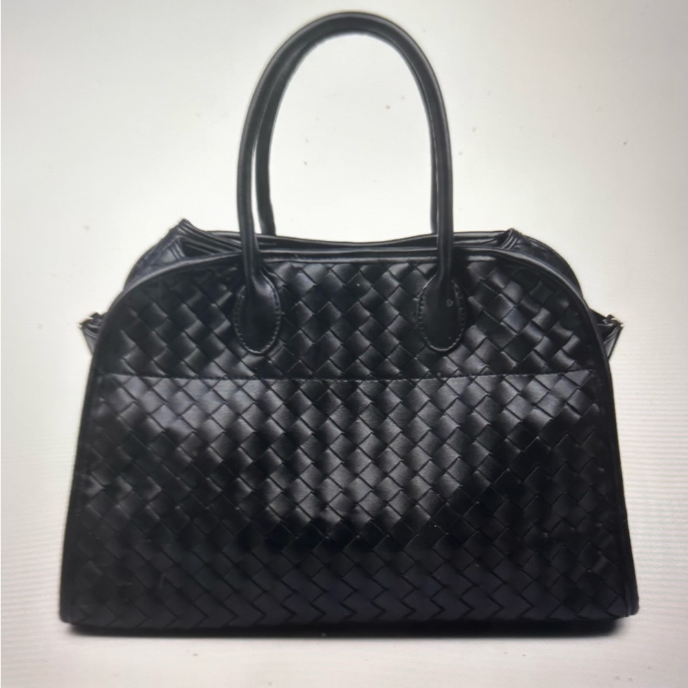 Urban Expressions Rhonda Black Woven Tote Bag - Picture 3 of 10